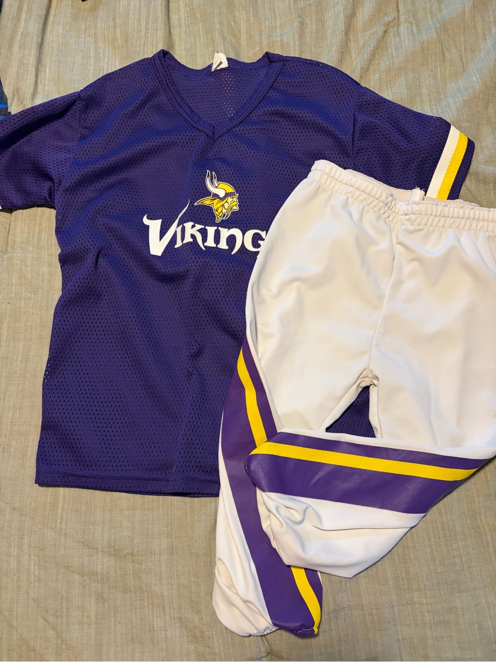 Kids Vikings Purple and White Pajama Set